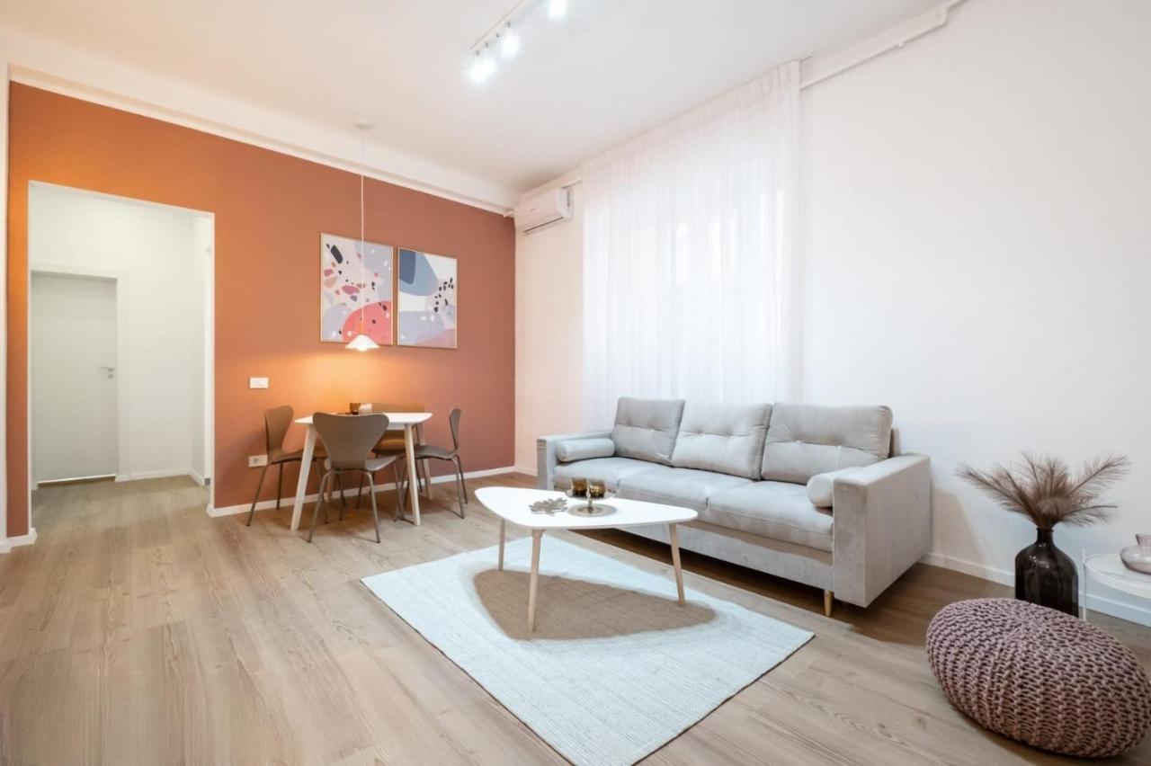 Gorgeous Bucharest Apartments Old Town Dış mekan fotoğraf
